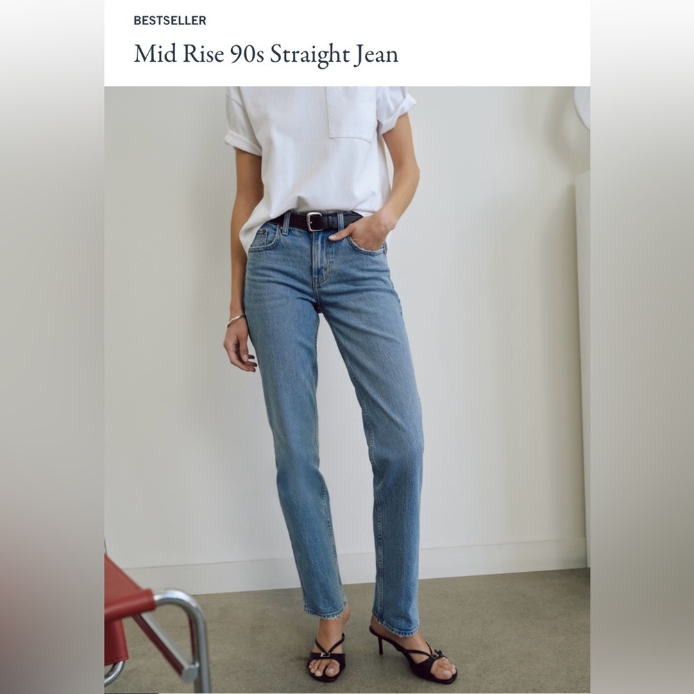 Abercrombie Mid Rise 90’s Straight Jeans